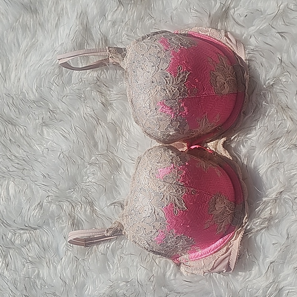 Victoria Secret bra - Picture 1 of 5